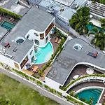 Harmonie Luxury Villas
