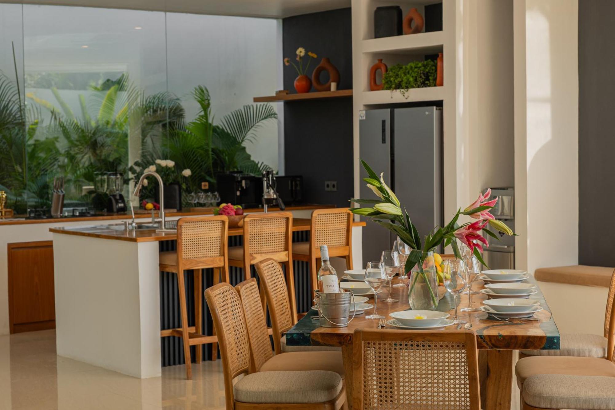 Harmonie Luxury Seminyak (Bali)