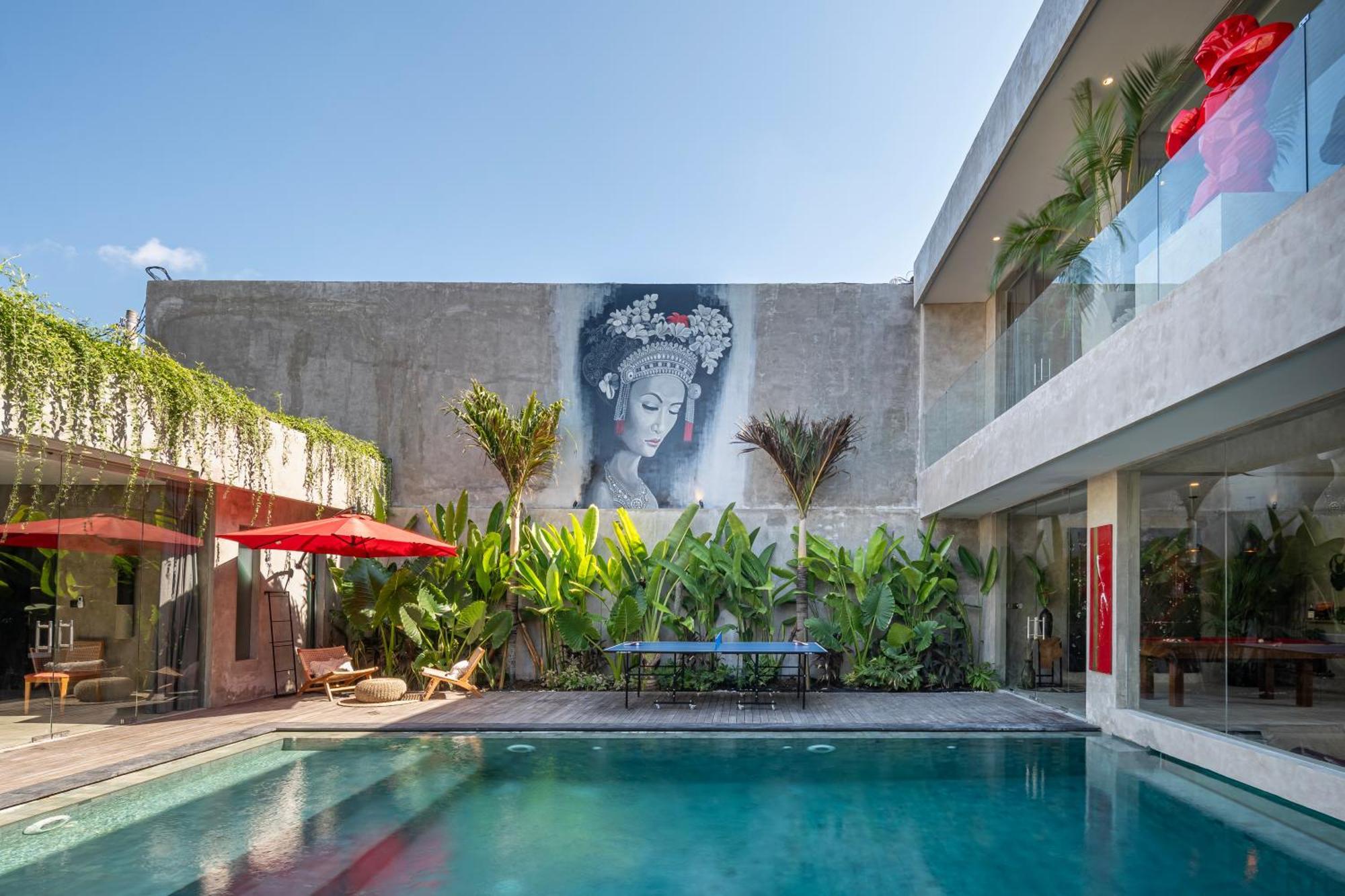 Harmonie Luxury Seminyak (Bali)