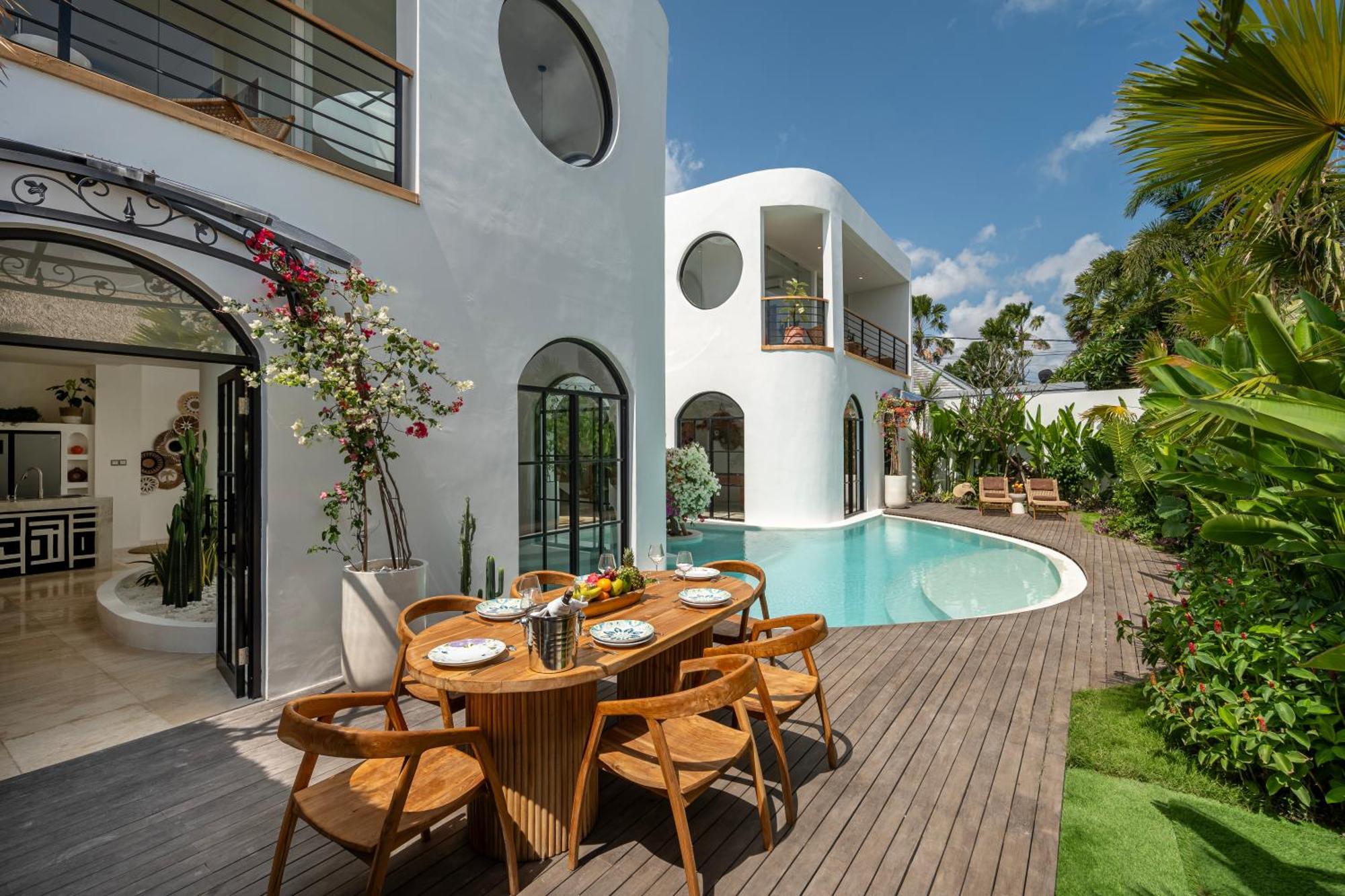Harmonie Luxury Villa